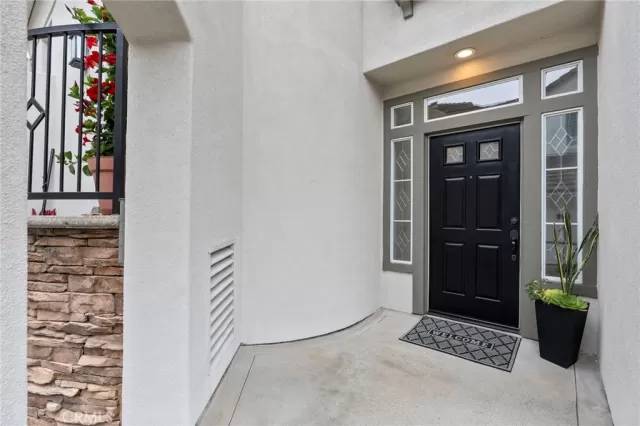 MLS: IG24138971 Condo For Sale