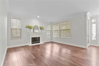 Photo #4: IG24138971 Listing