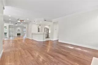 Photo #6: IG24138971 Listing