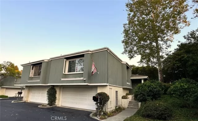 MLS: IG24140801 Condo For Sale