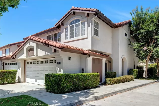 MLS: IG24150017 Condo For Sale