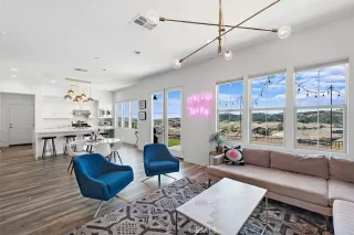 Photo #2: IG24157259 Listing