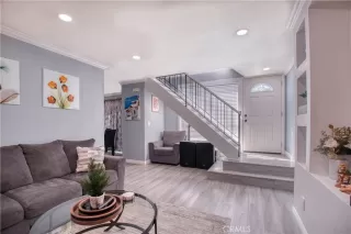 Photo #2: IG24166008 Listing