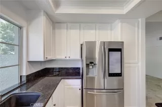 Photo #5: IG24179644 Listing