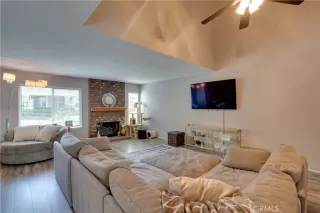 Photo #3: IG24184520 Listing 