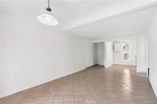 Photo #1: IG24189466 Listing