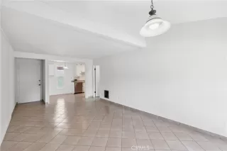 Photo #2: IG24189466 Listing