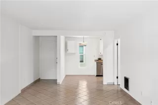 Photo #3: IG24189466 Listing