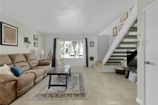 Photo #6: IG24200269 Listing 