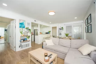 Photo #3: IG24200697 Listing