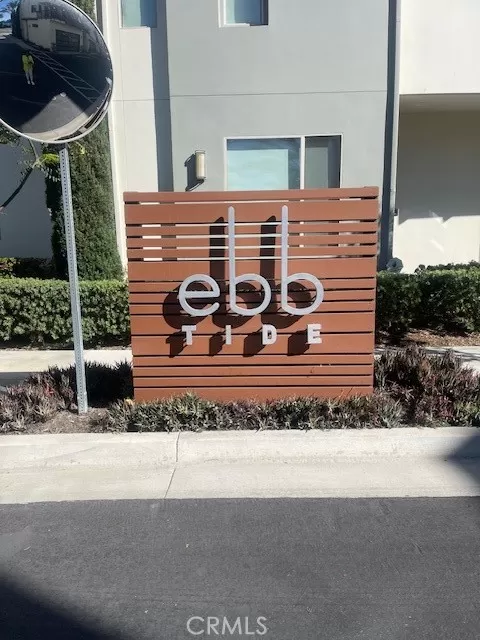 MLS: IG24216278 Condo For Sale