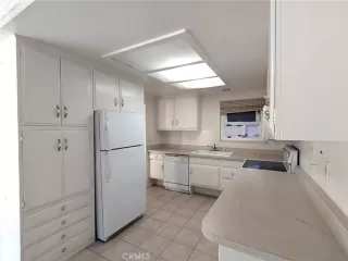 Photo #3: IG24247642 Listing