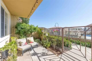 Photo #5: IG24248117 Listing