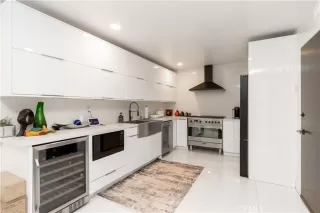 Photo #5: IG24248974 Listing