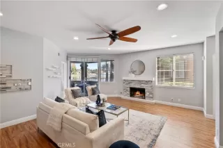 Photo #6: IG24254077 Listing 