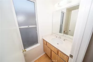 Photo #4: IG25017489 Listing