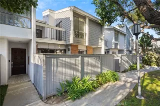 Photo #1: IG25026817 Listing