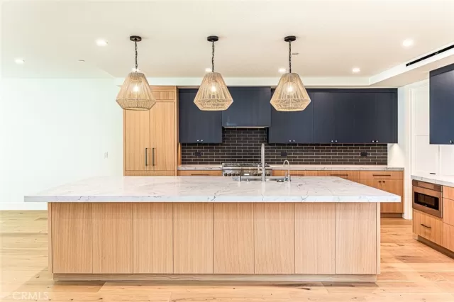 MLS: IG25038925 Condo For Sale