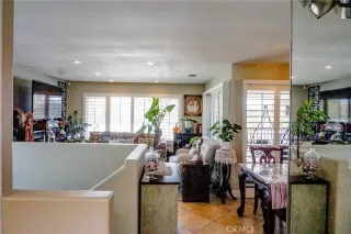 Photo #6: IG25040066 Listing 