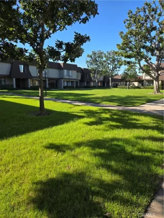 Photo #3: IG25041657 Listing 