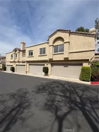 Photo #1: IG25067590 Listing