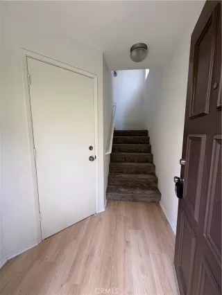 Photo #4: IG25067590 Listing