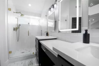 Photo #6: IG25078998 Listing