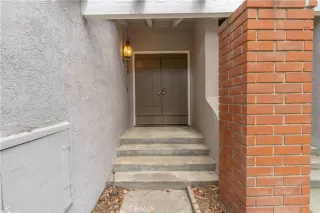 Photo #6: IG25106807 Listing 