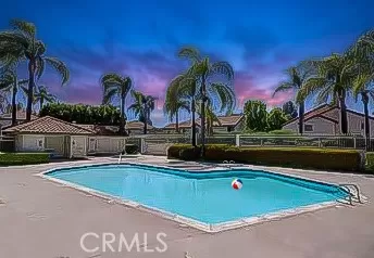 MLS: IG25114650 Condo For Sale