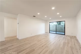 Photo #3: IG25126142 Listing 