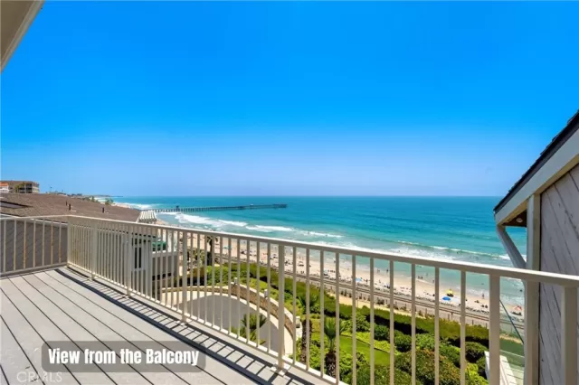 MLS: IG25133055 Condo For Sale