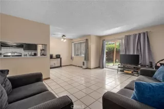 Photo #5: IG25149438 Listing 