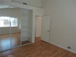 Photo #6: IG25150255 Listing