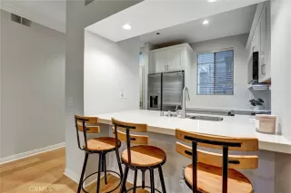 Photo #3: IG25193659 Listing 