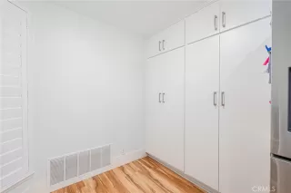 Photo #6: IG25248819 Listing