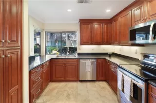 Photo #4: IG26019687 Listing 