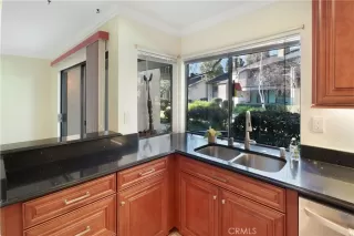 Photo #5: IG26019687 Listing 