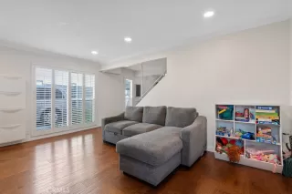 Photo #2: IG26020833 Listing 