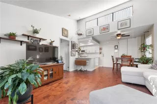 Photo #6: IG26030544 Listing