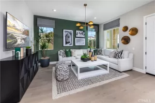 Photo #4: IG26033252 Listing