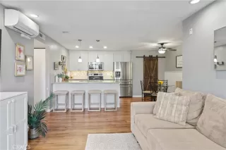 Photo #2: IG26040056 Listing