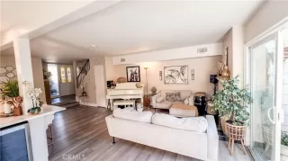 Photo #3: IG26050662 Listing 