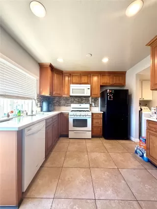 Photo #2: IG26065503 Listing 