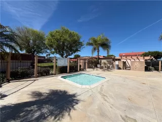 Photo #6: IG26065503 Listing 