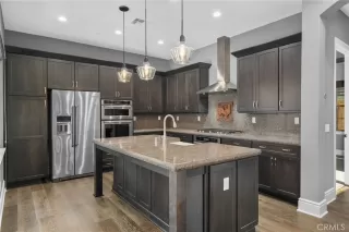 Photo #2: IG26069081 Listing