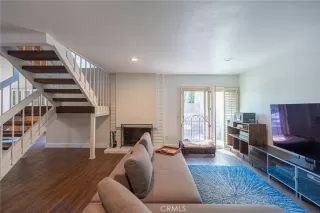 Photo #6: IG26080975 Listing 