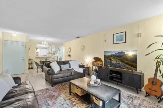 Photo #2: IG26107963 Listing