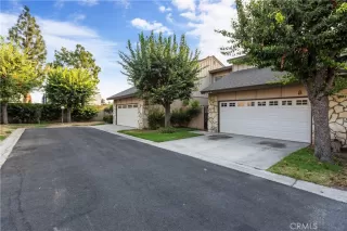 Photo #3: IG26120208 Listing