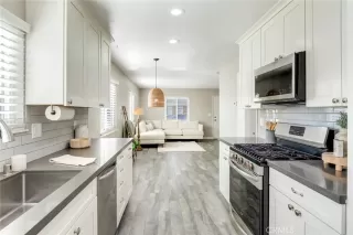Photo #3: IG26121877 Listing