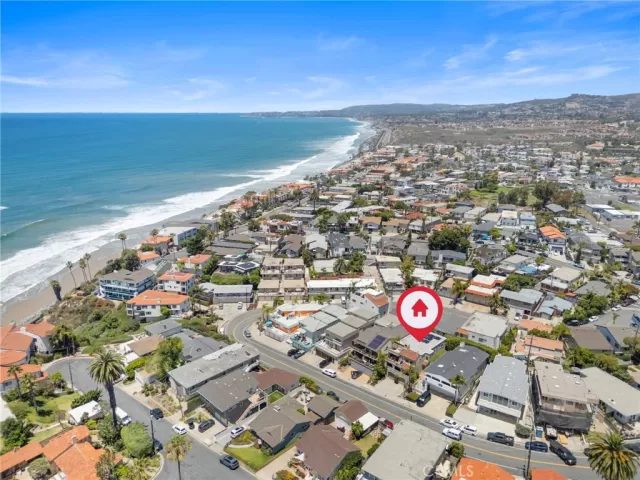 MLS: IG26125788 Condo For Sale